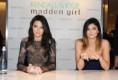 /album/kendall-jenner1/megbukott-kendall-es-kylie-jenner-konyve-1-jpg/